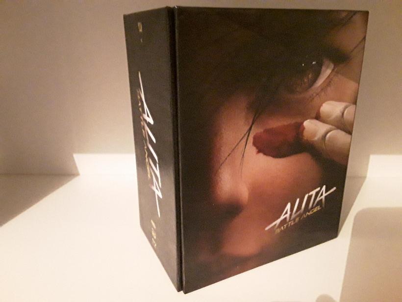 1601754442_alita6.thumb.jpg.16fe49d526758aa6c7a4731b8c342276.jpg