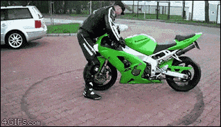 moto-omg.gif.1b329361f073166a8ecd35f028efa7e7.gif
