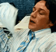 tenor.gif.d89e8ab76e56a373ef5017463dd71d67.gif
