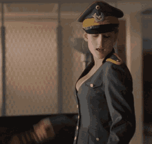 tenor-11.gif.09db1c8c3cbe9d837a6dd34169bdac0a.gif