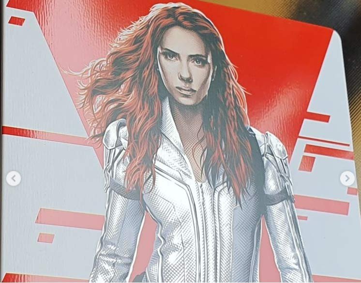 Black-Widow-steelbook-7.jpg.8dda8f490baf609582d54929358f4aec.jpg