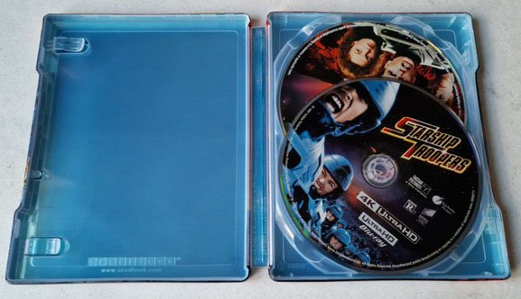 Starship-Trooper-steelbook-4K-US-4.jpg.dade64bd1c69a1bca4d12ea733b2da02.jpg