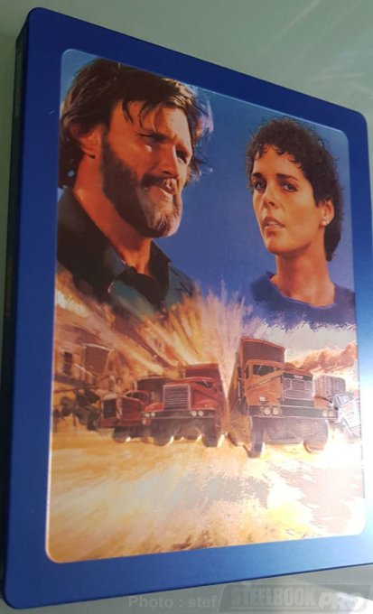 Le-Convoi-steelbook-4K-1.thumb.jpg.6761e4f62331a8120bb0c391e1aec1e5.jpg
