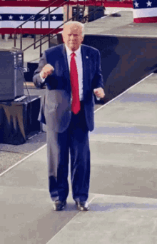 trump.gif.21c7985a3106b454d342ef1a247f5a50.gif