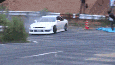 giphy.gif.a07d7270d6ce5ce5ee5d98dd10f70f8b.gif