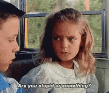 stupid-forest-gump.gif.d754a0b3f616bcc819c6afdd4cdb3234.gif
